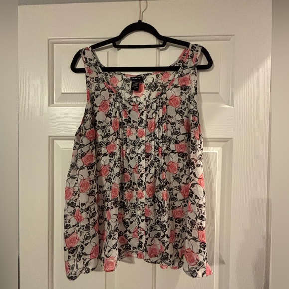 torrid Tops - Torrid Pink Roses and Black Floral Tank Top
